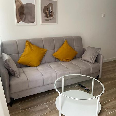 Appartamento Exyca Metropolitano Madrid Esterno foto